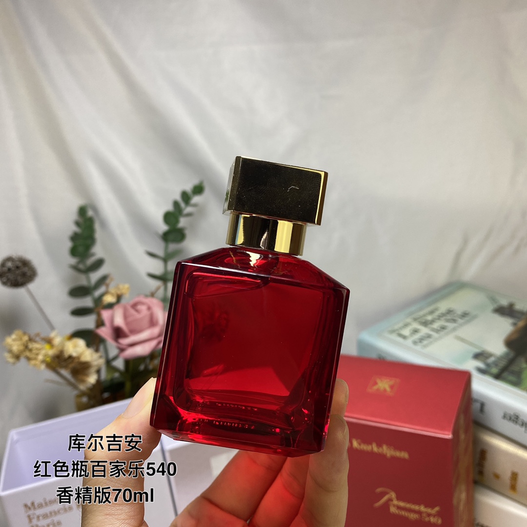 Maison Francis Kurkdjian Baccarat Rouge 540 Extrait De Parfum